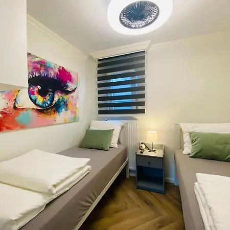 Holiday home Ferienhaus Luxchalet Vaju Ijsselview Direkt Am Fluss See Pool Park *