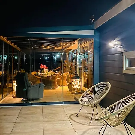 Ferienhaus Luxchalet Vaju Ijsselview Direkt Am Fluss See Pool Park * Lathum
