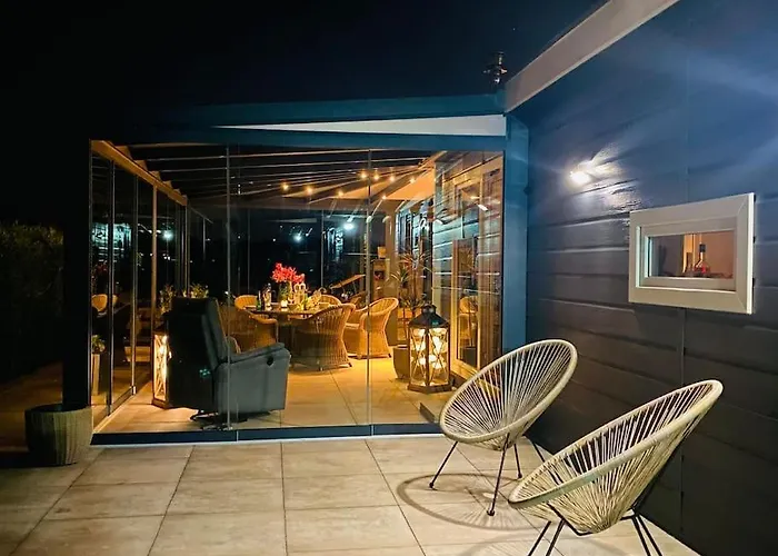 Ferienhaus Luxchalet Vaju Ijsselview Direkt Am Fluss See Pool Park * Lathum