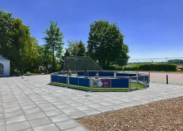 Ferienhaus Luxchalet Vaju Ijsselview Direkt Am Fluss See Pool Park Vakantiehuis