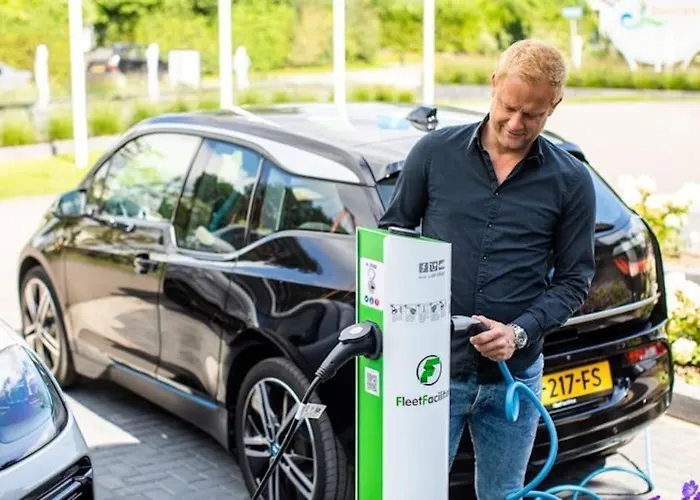 Hébergement de vacances Ferienhaus Luxchalet Vaju Ijsselview Direkt Am Fluss See Pool Park