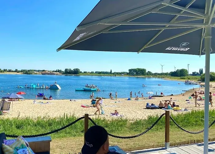 Hébergement de vacances Ferienhaus Luxchalet Vaju Ijsselview Direkt Am Fluss See Pool Park